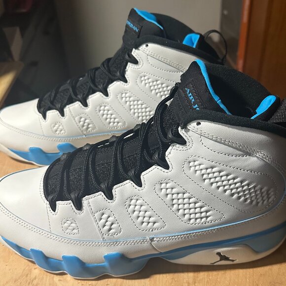 Men's Nike Air Jordan 9 Retro Powder Blue Size 11